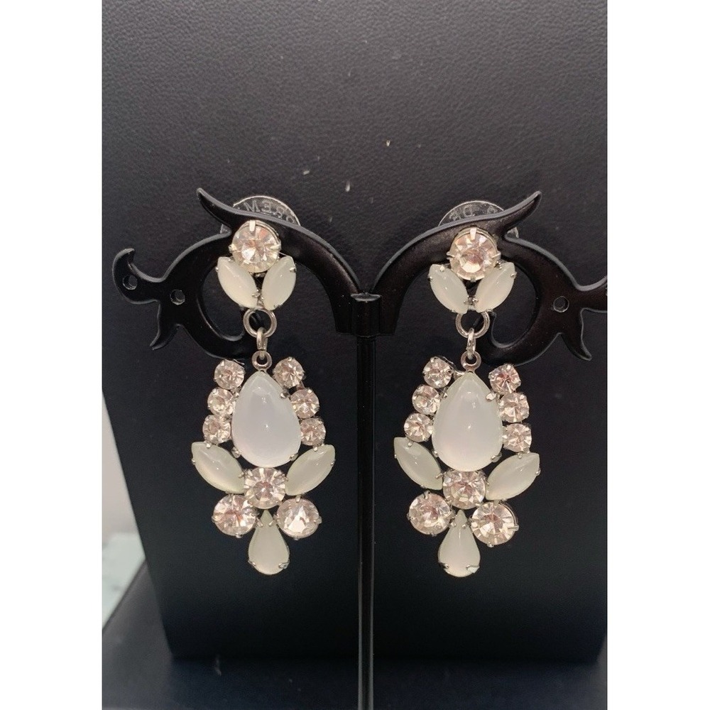 Premier Designs "Dreamy" Clear And White Rhinestone Dangle Pierced Earrings